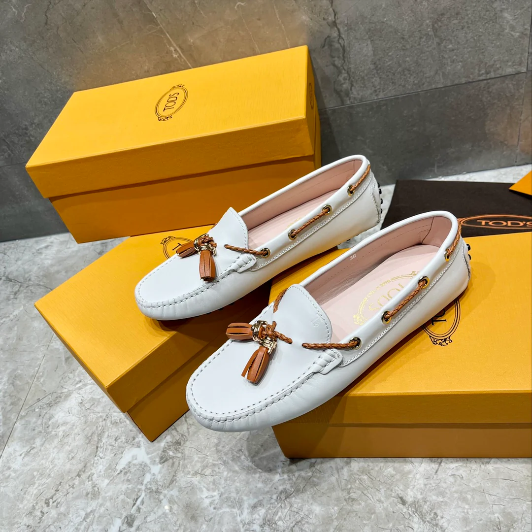 Tods - Подвеска с кисточкой - Лоферы - Туфли без шнурков - 1