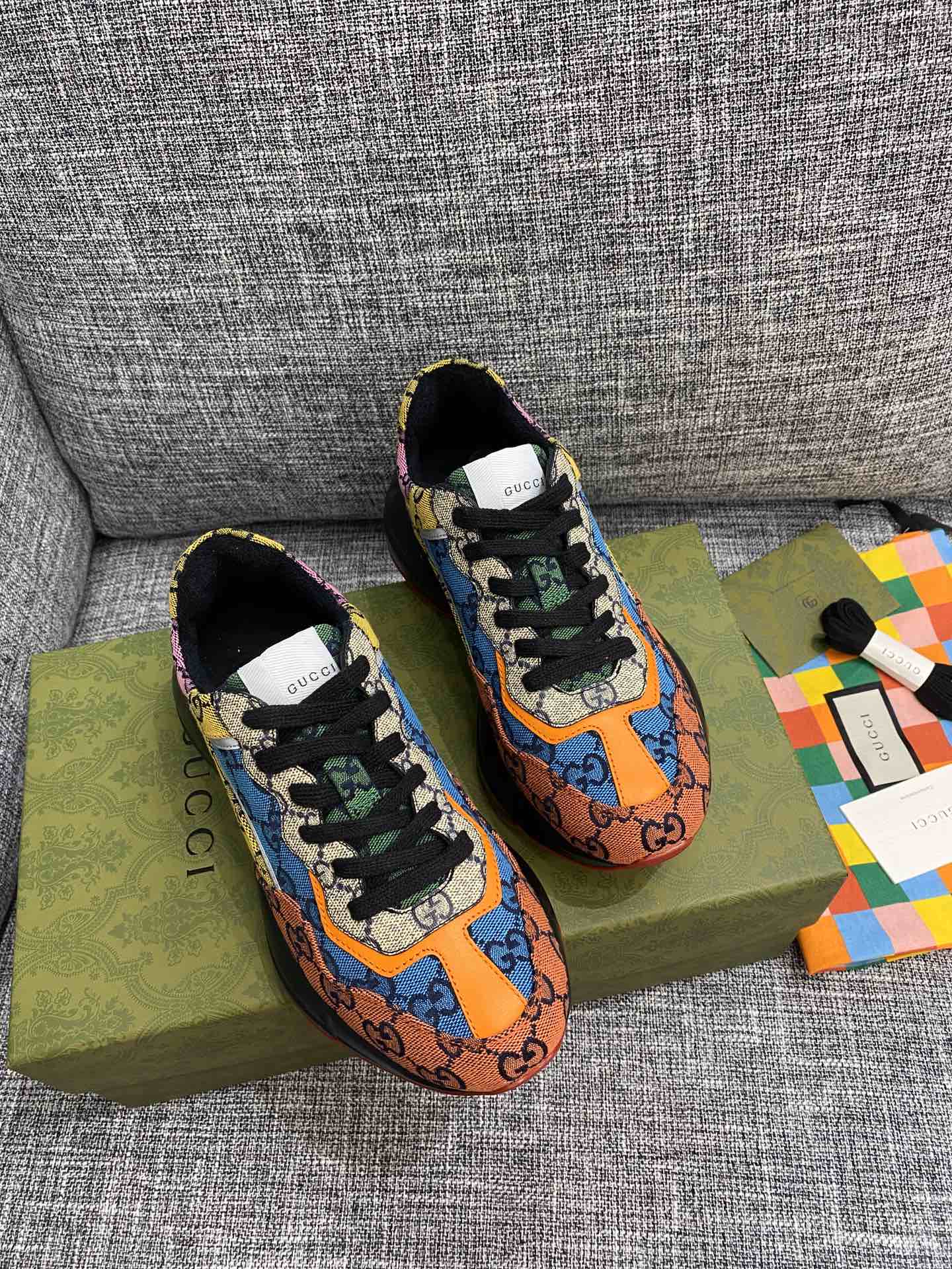 Массивные кроссовки Gucci - унисекс - 20