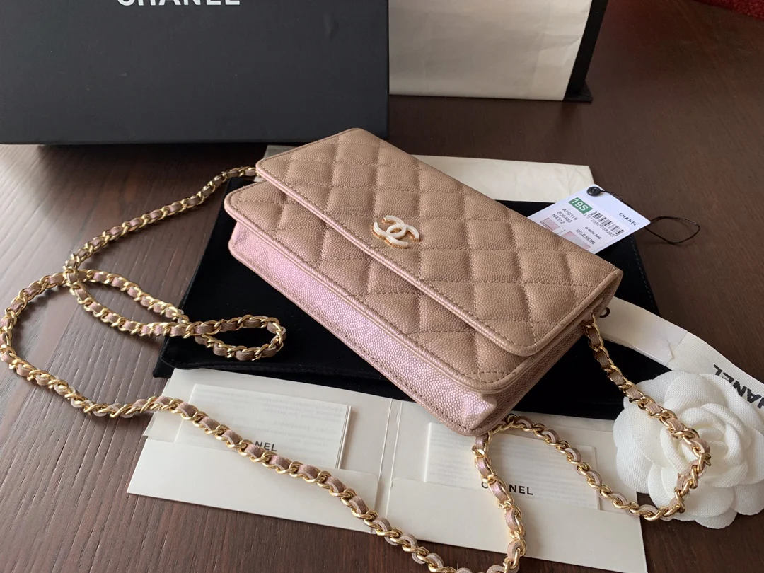 Chanel-woc-1