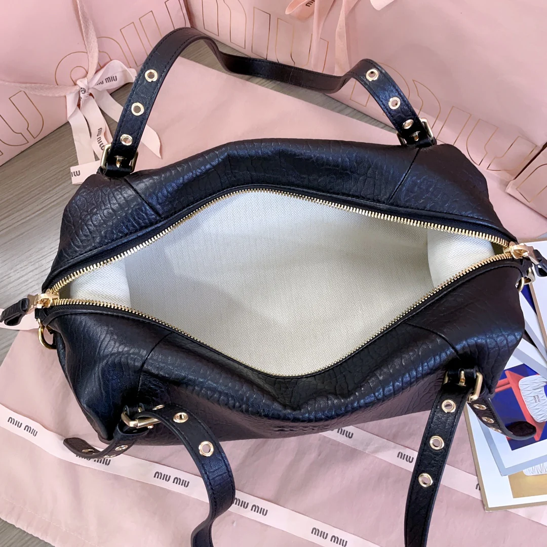 Miu Miu-5bc190-Круассан ?Овечка с пузырьками?