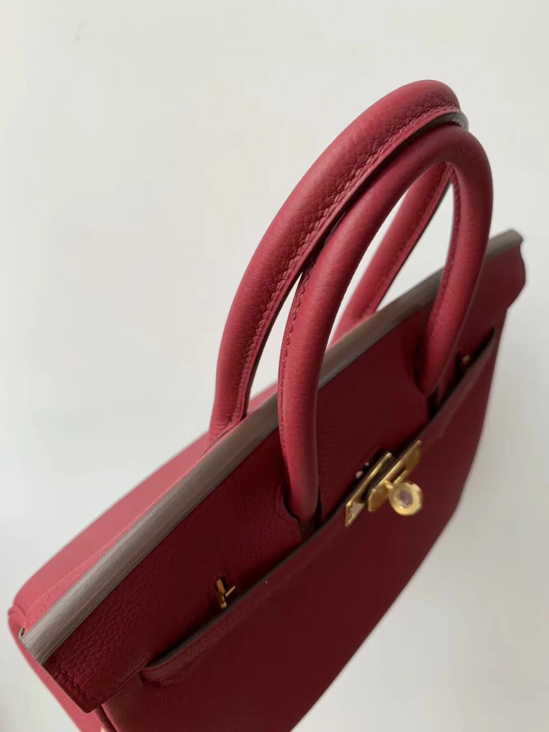 Сумка Hermes Birkin 25 Togo K1 Rouge Grenat (красная с золотой пряжкой)