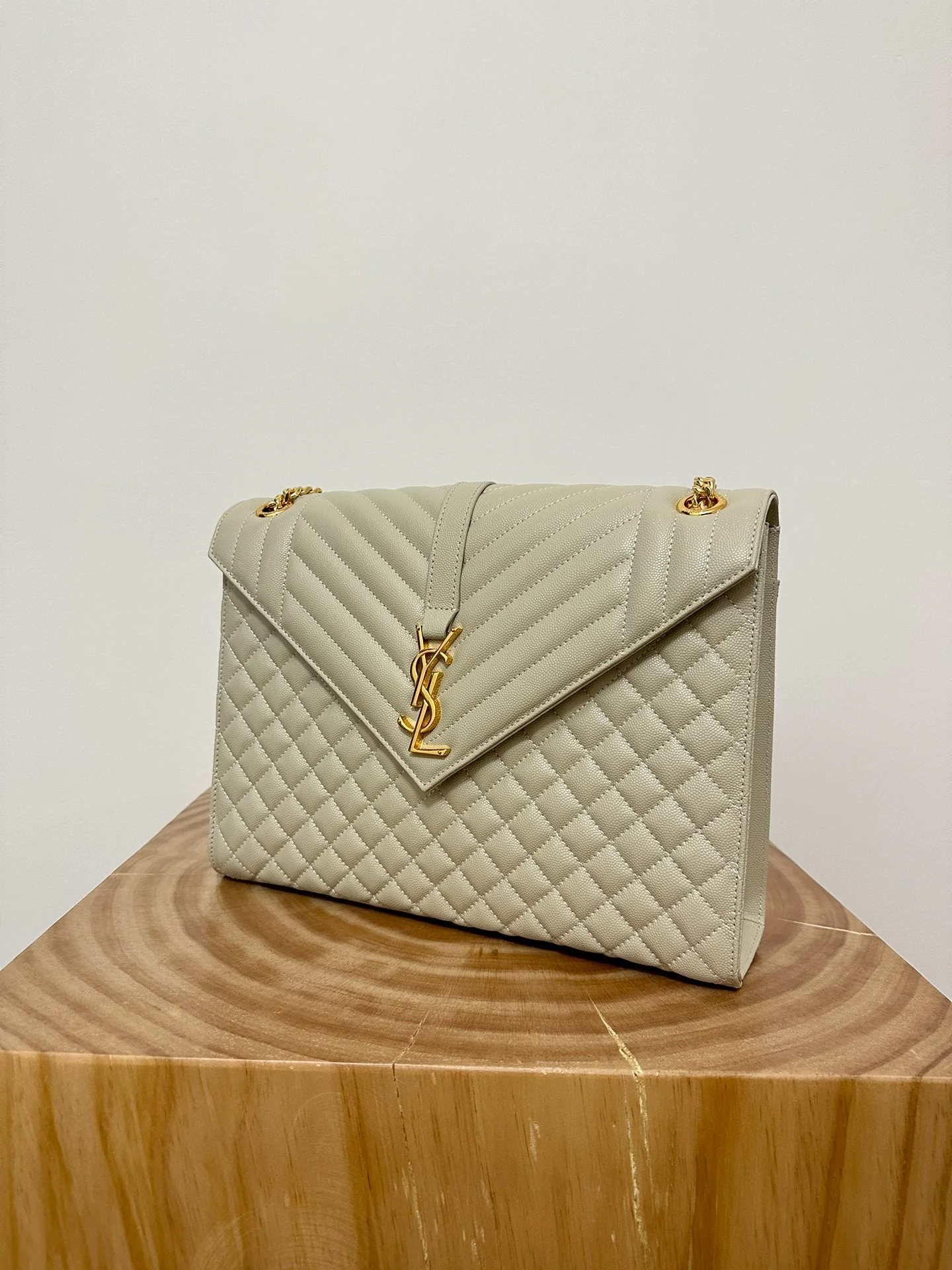 YSL Envelope - Off white