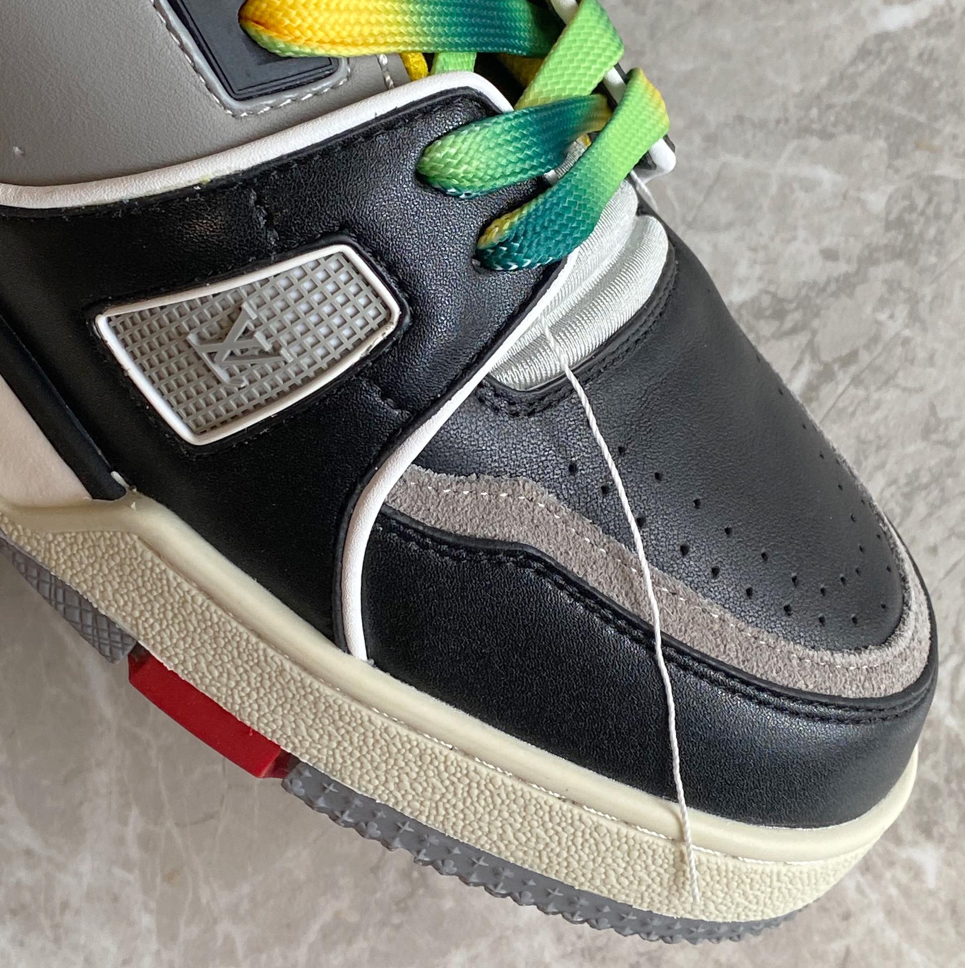 Обувь LV - кроссовки LV Trainer - 1