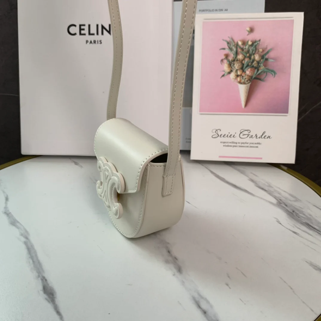 Сумка-седло Celine Cuir Besace - Мини - Белая