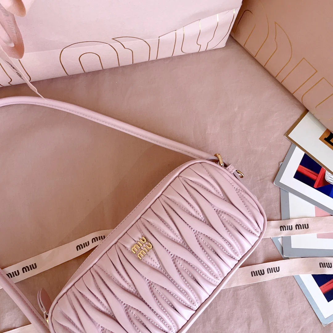 Сумка для маджонга Miu Miu-5ne024 из телячьей кожи, розовая.