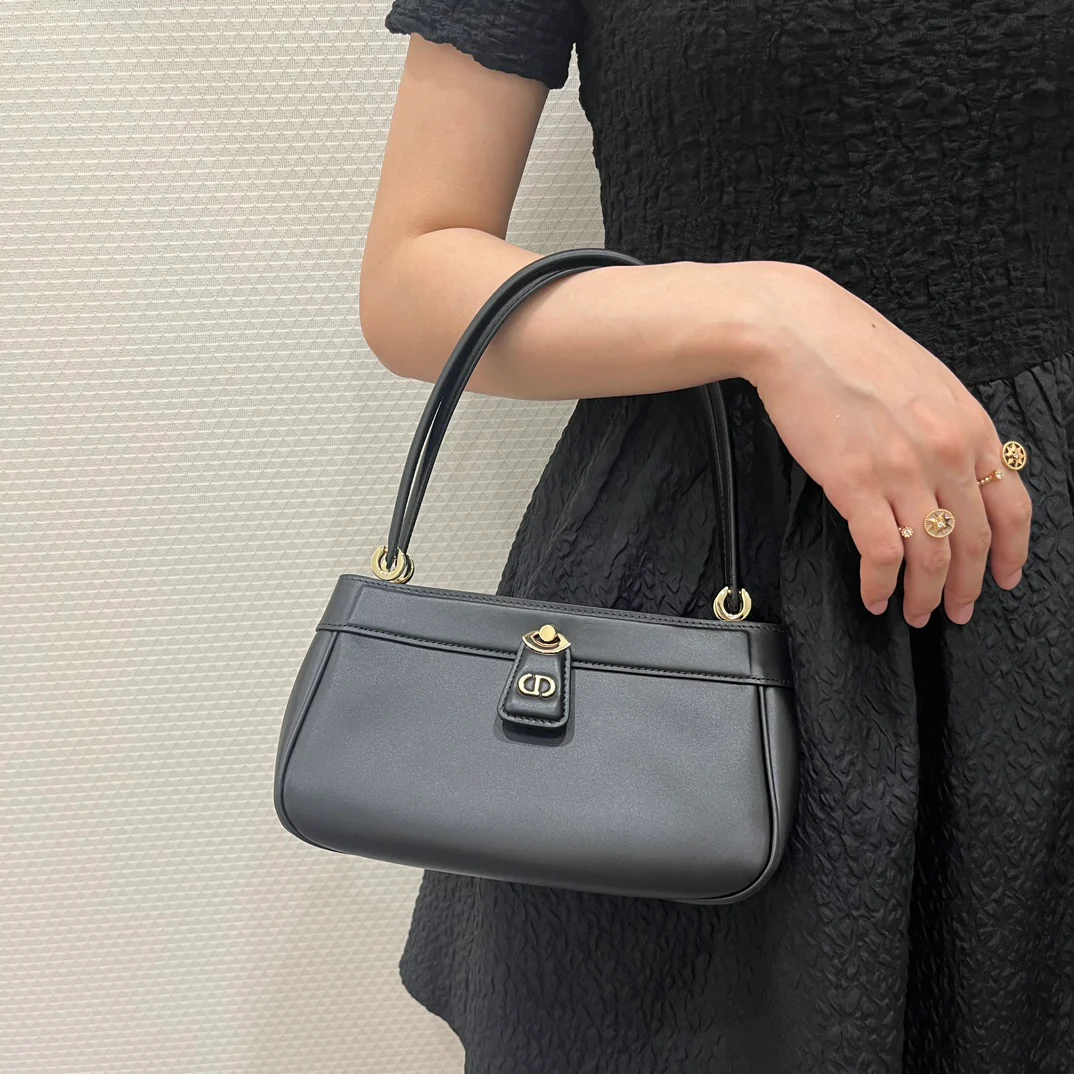 Серия сумок Dior Key - Черная - Маленькая