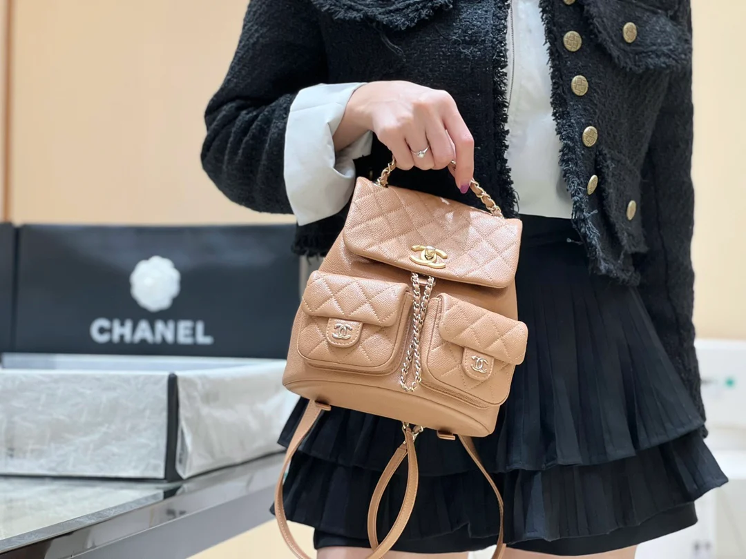 Коллекция Chanel Весна/Лето 2023 - Duma - Кожаный рюкзак ?Личи? - Абрикосовый