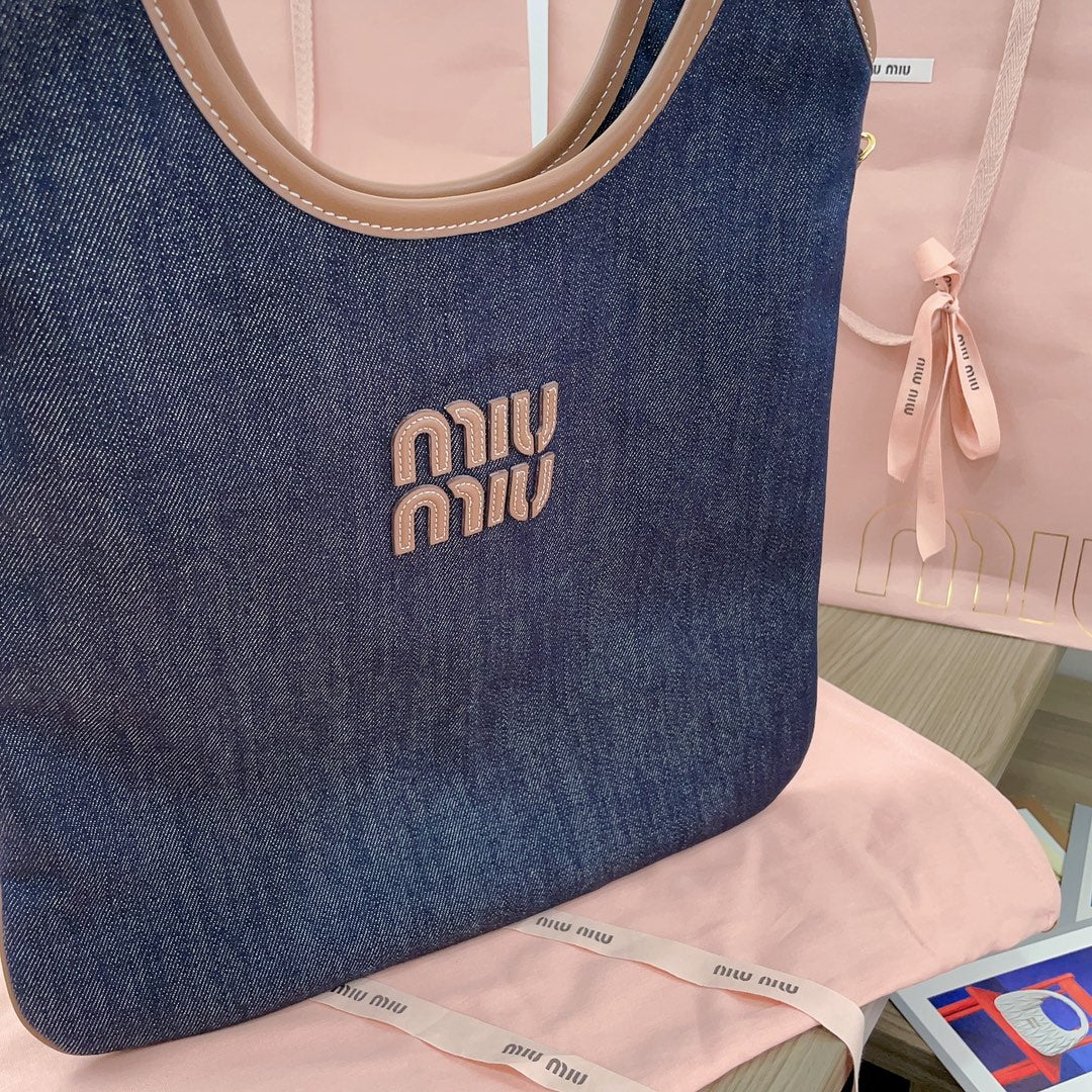 Сумка-тоут Miu Miu Ivy - Isetan Limited Edition Denim - Маленькая