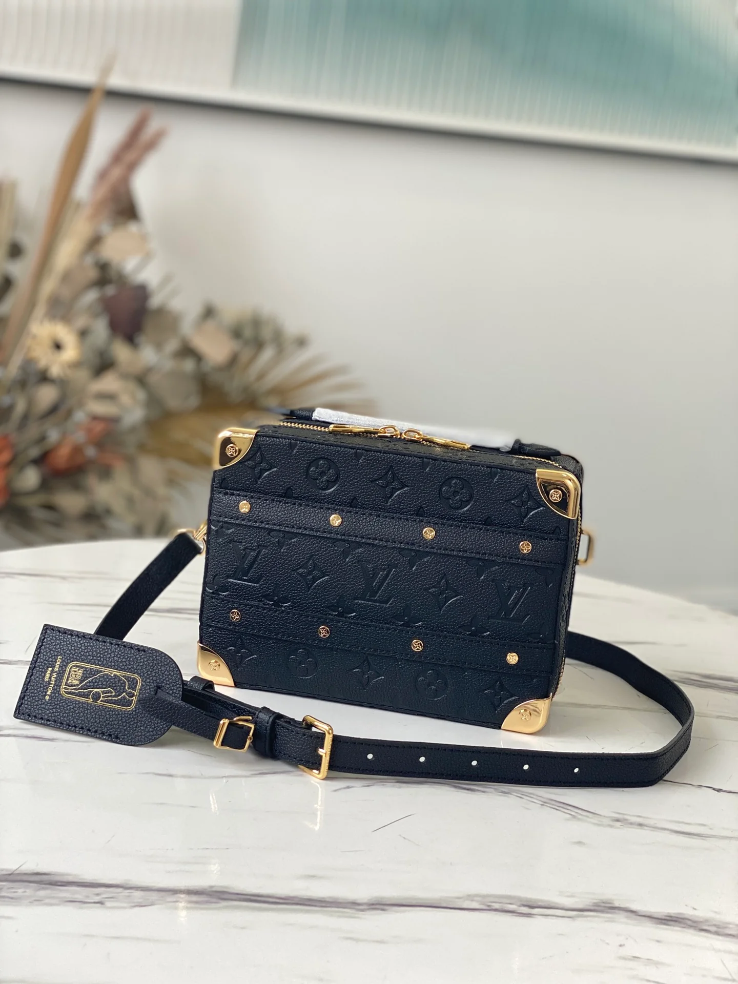 m57971-LV-handle-trunk-handbag-NBA-collaboration