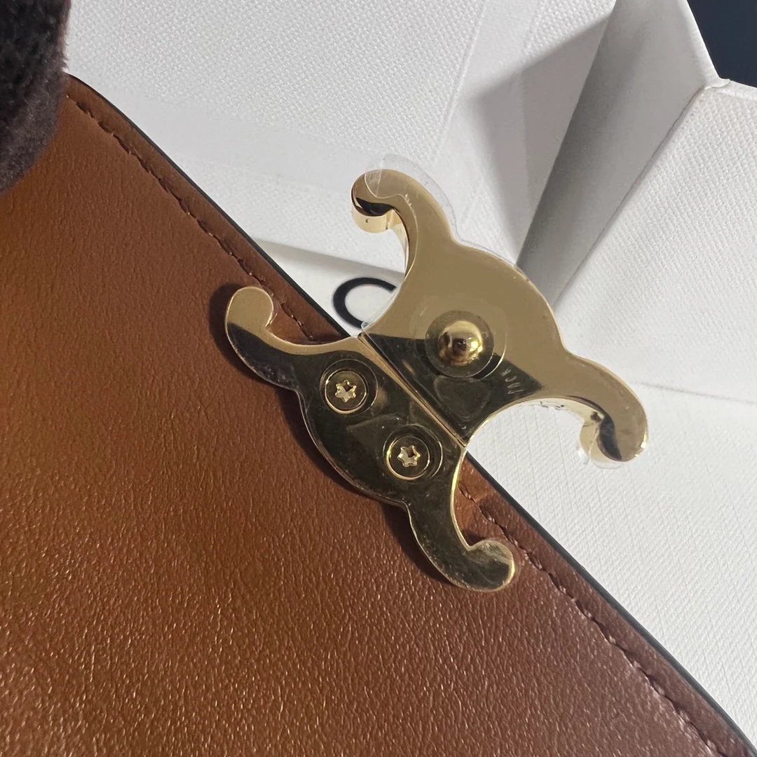 Celine-TRIOMPHE 二合一款 标志印花短款钱包