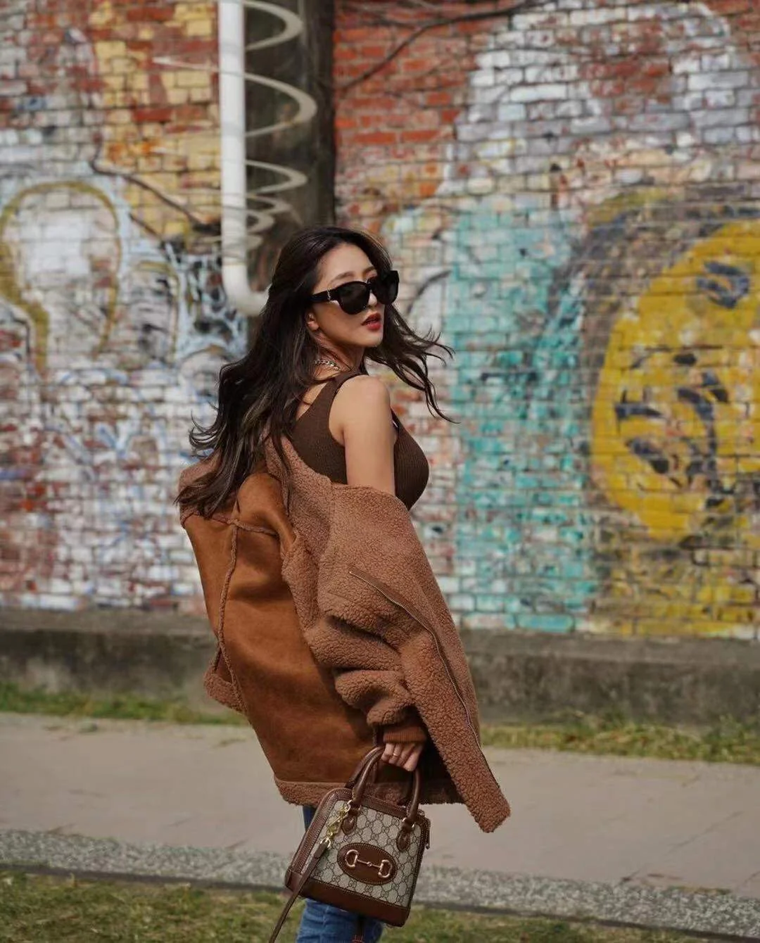 Gucci-1955迷你贝壳包