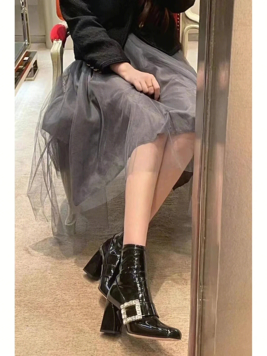 RV - Туфли на высоком каблуке с кристаллами Swarovski