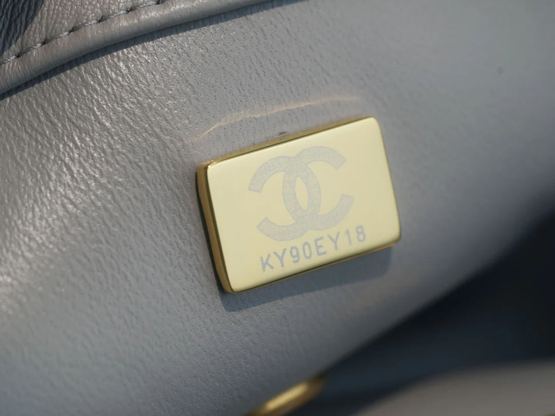 Мини-кювета Chanel CF Gold Ball - светло-серый