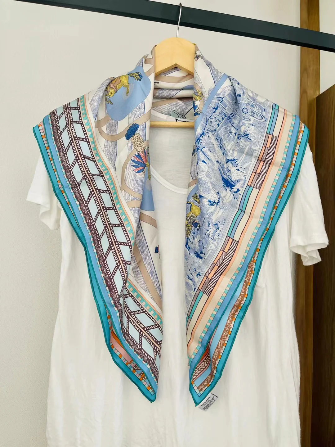 Шелковый шарф Hermes 90 - 19 момм