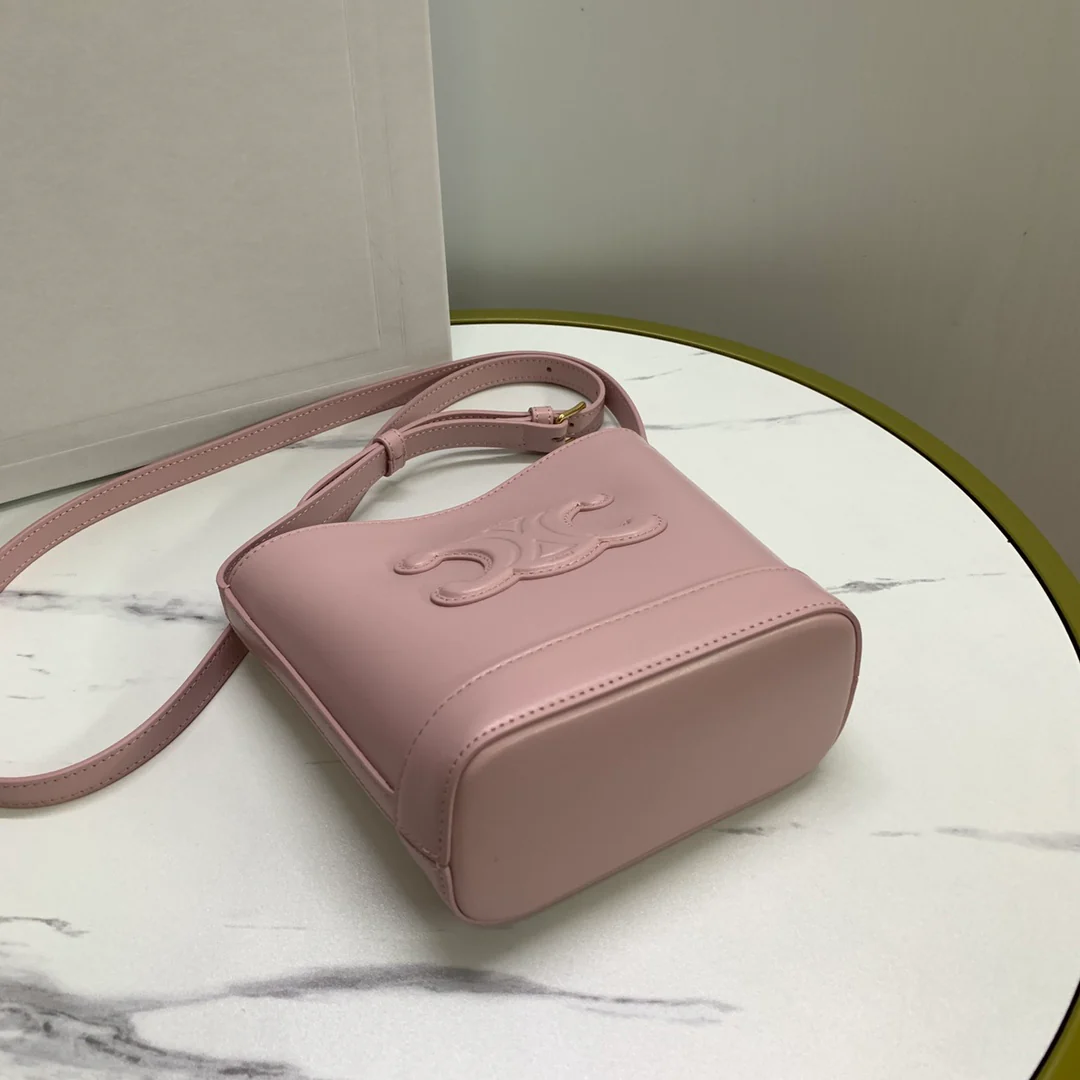 Сумка-ведро Celine с тиснением — мини-версия — розовая