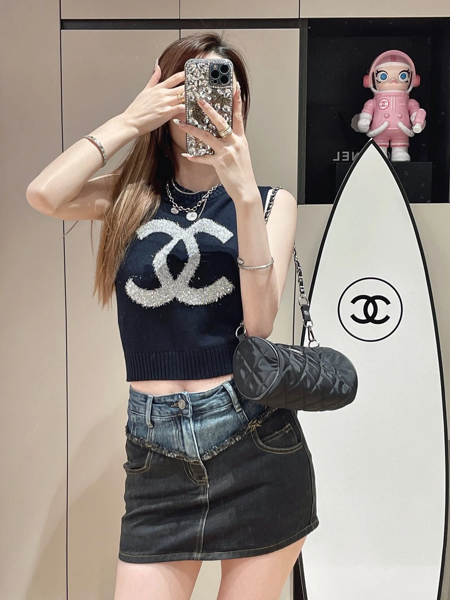 Вязаный жилет Chanel 2403 Double C - черный