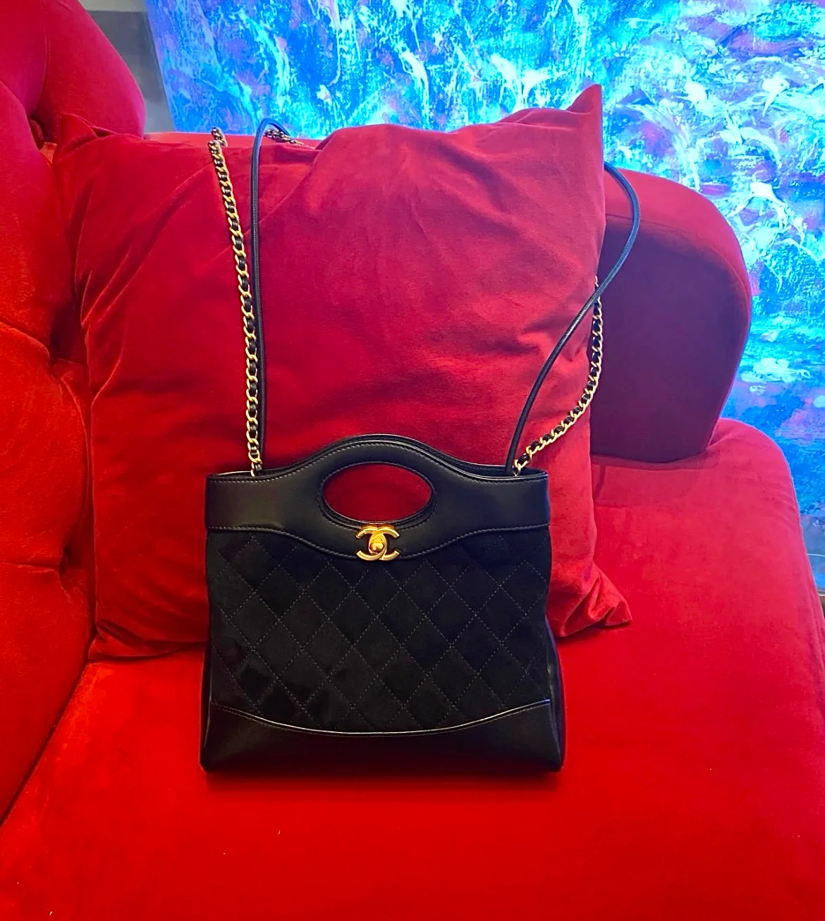 Мини-сумка Chanel 25p 31 из замши, черная