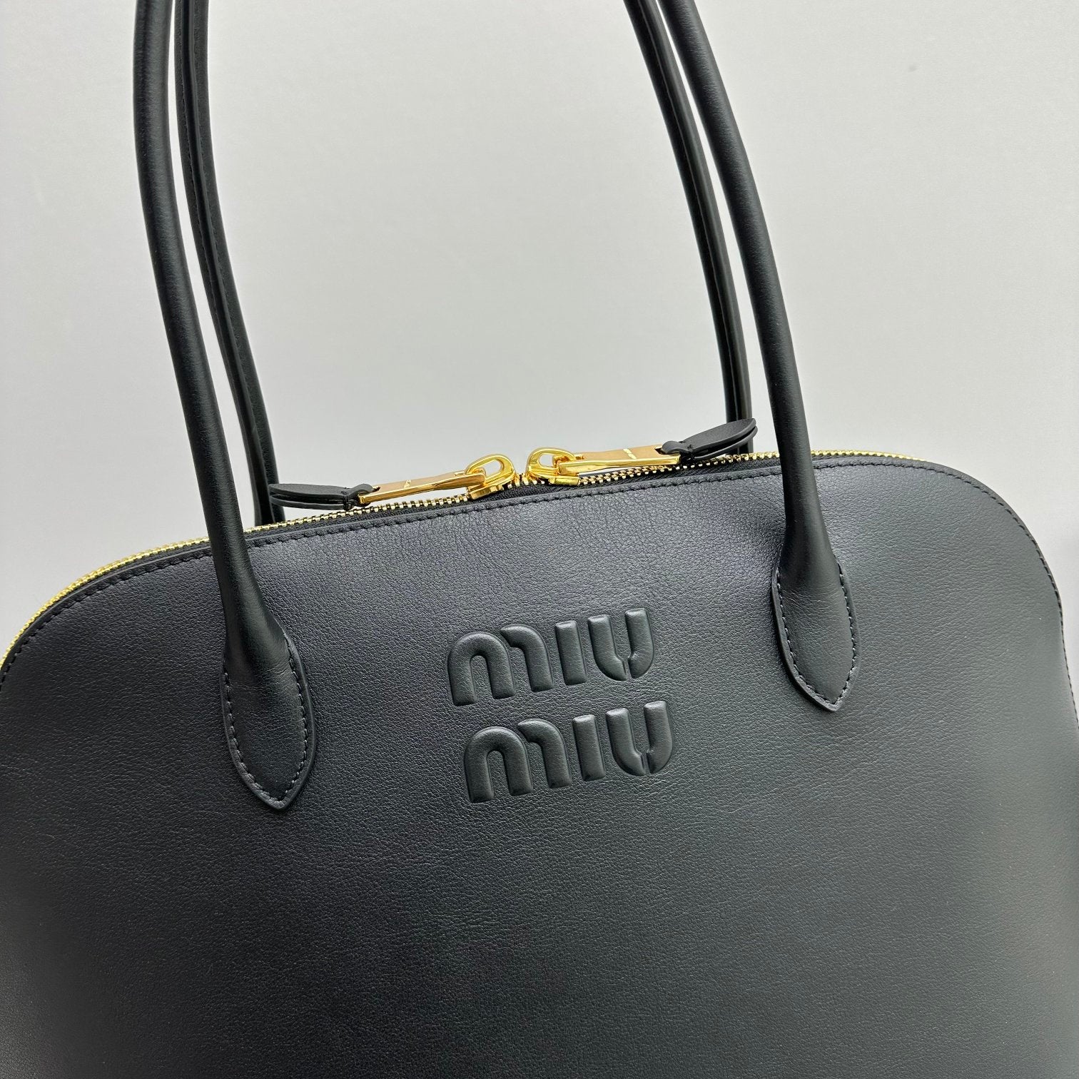 Мотоциклетная сумка Miu Miu-24ss