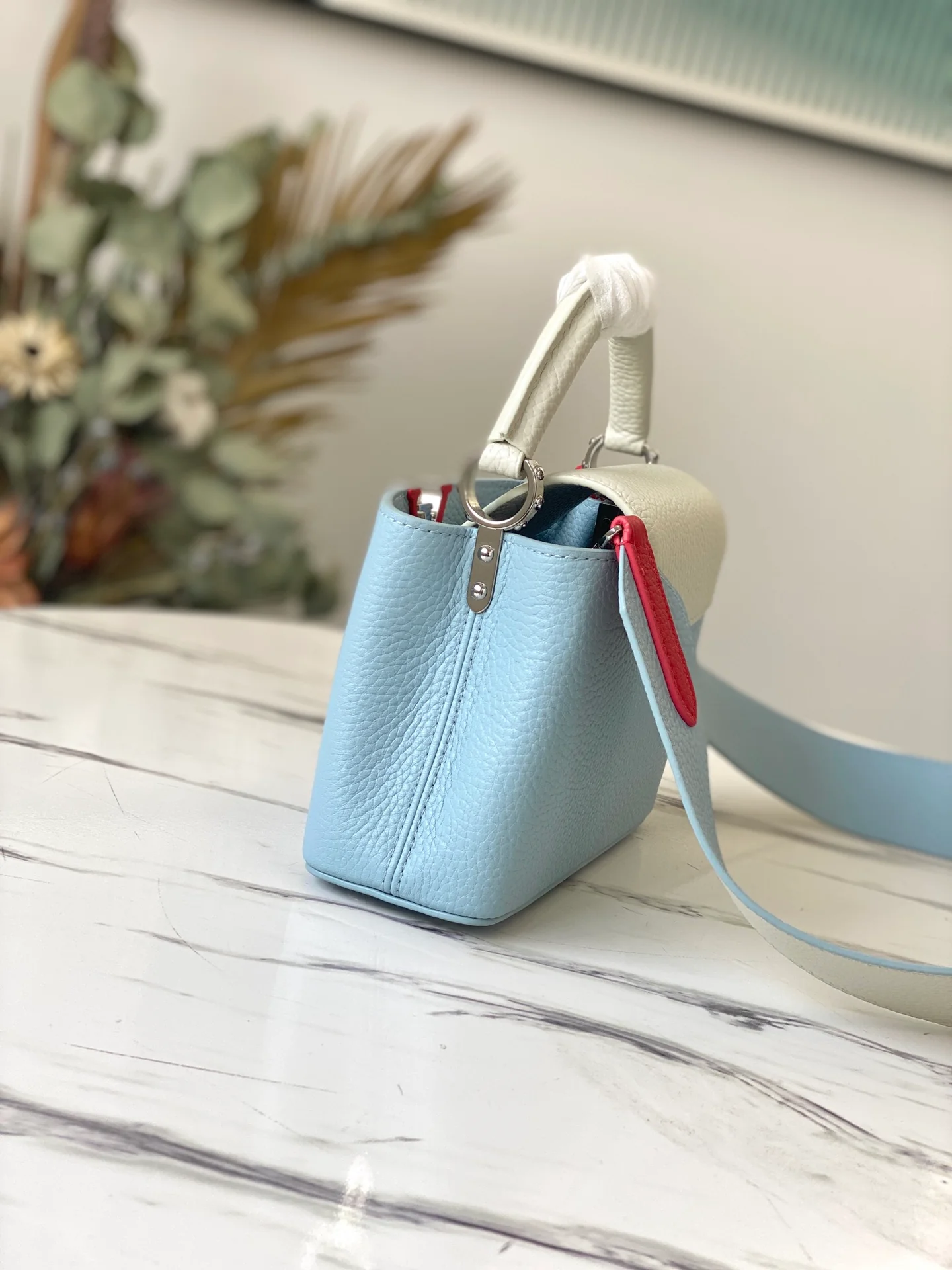 lv-m57519-capucines-mini handbag