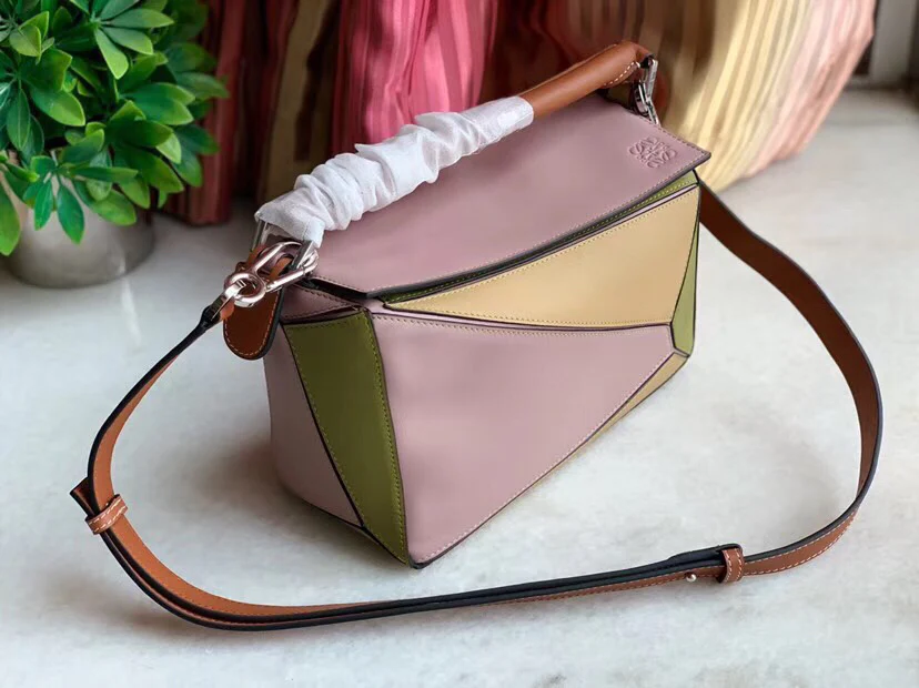 Сумка-пазл Loewe весна/лето 2019 из телячьей кожи