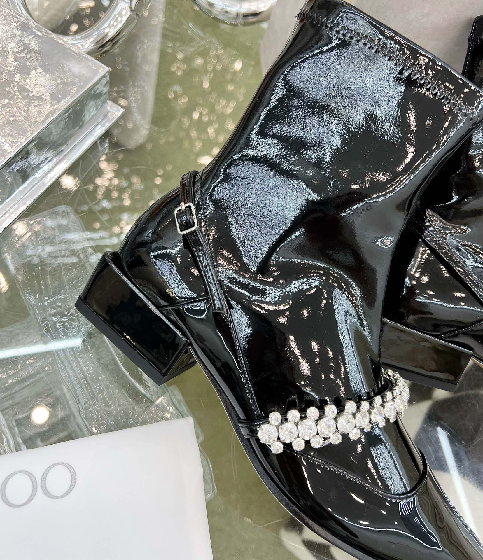 Jimmy - Новинка сезона весна/лето 2022 - Ботильоны на резинке со стразами - 3