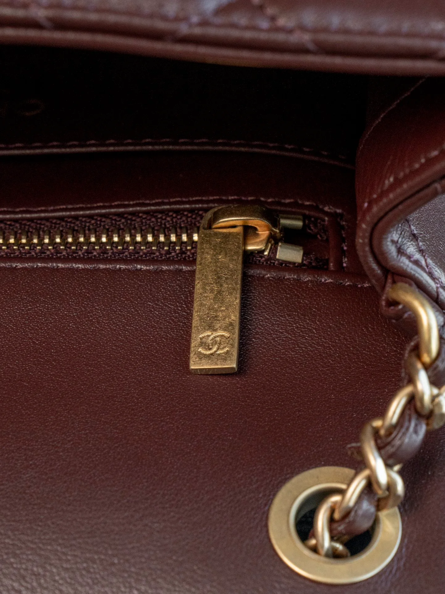 Chanel 24k CF Gold Ball Square Fat Man - Reddish Brown