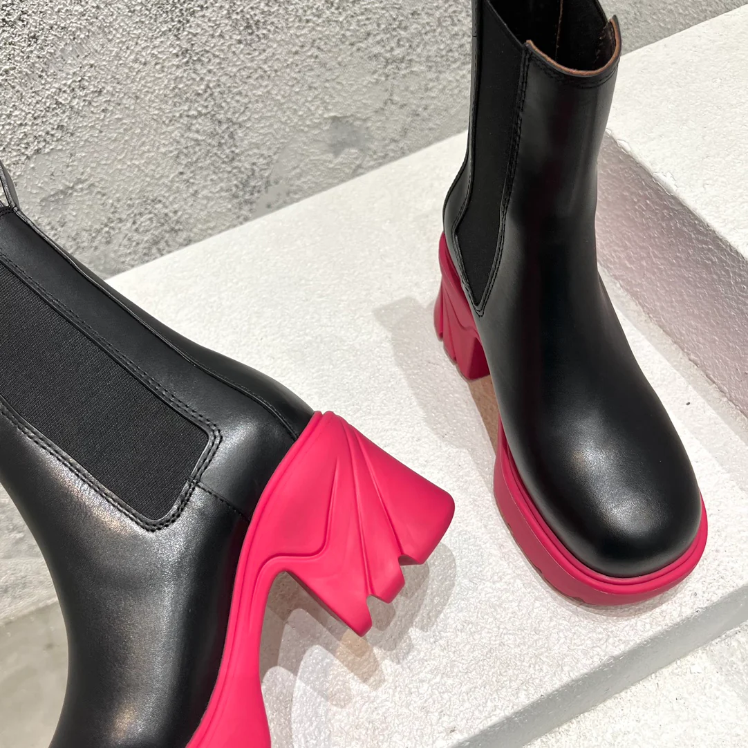 BV-22ss - Ботильоны на платформе до середины икры - Foundation