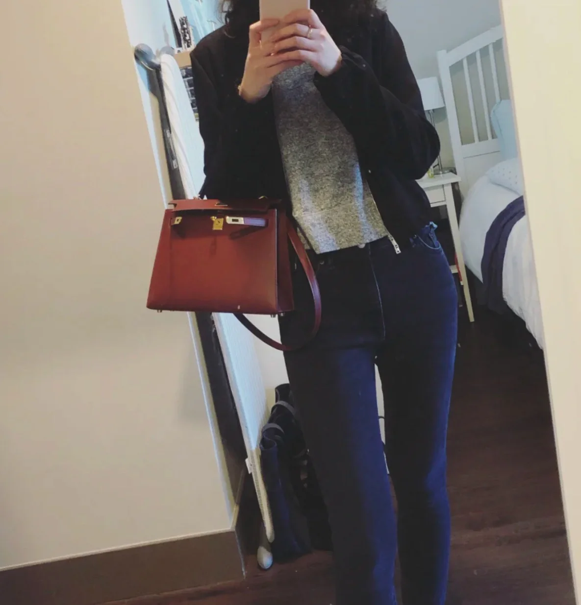 Hermes Kelly 25 Somprero Matte Box 55 Hermes Red with Gold Buckle