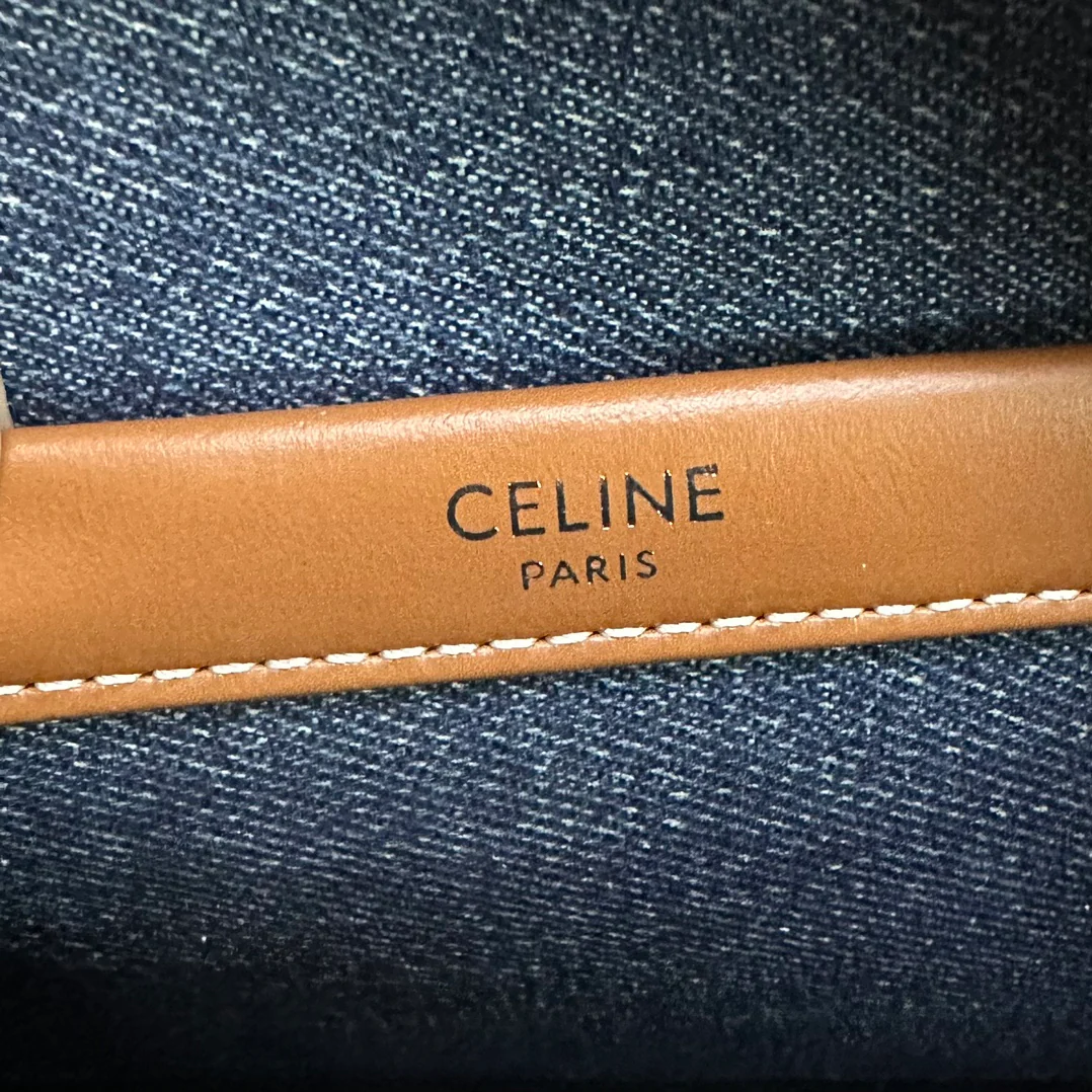 Celine – Триумфальная арка Boston Bun – Джинсы с монограммой