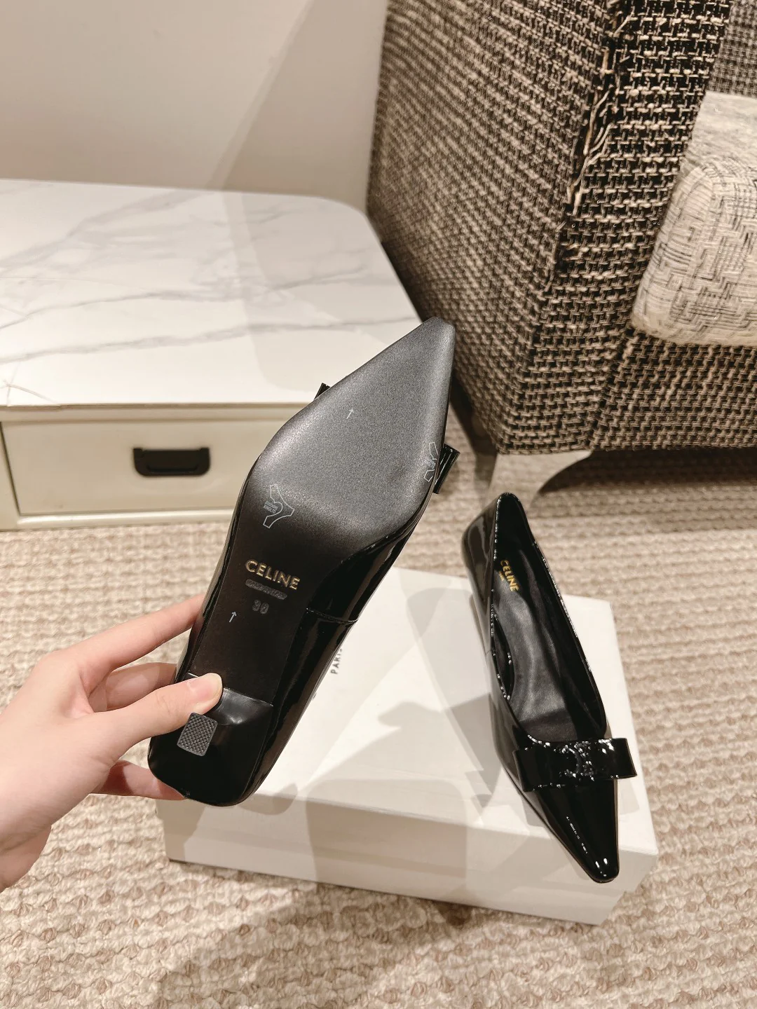 Лоферы на высоком каблуке Celine 2024 - черные