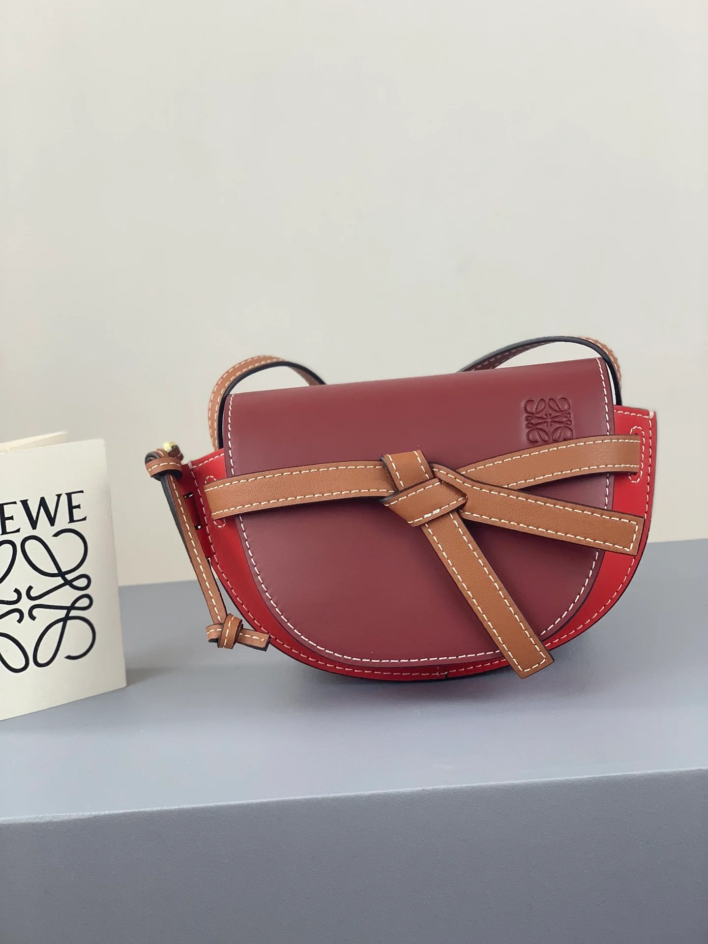 Мини-ворота Loewe 21x12x5x9x5 см, винно-красный x коричневый