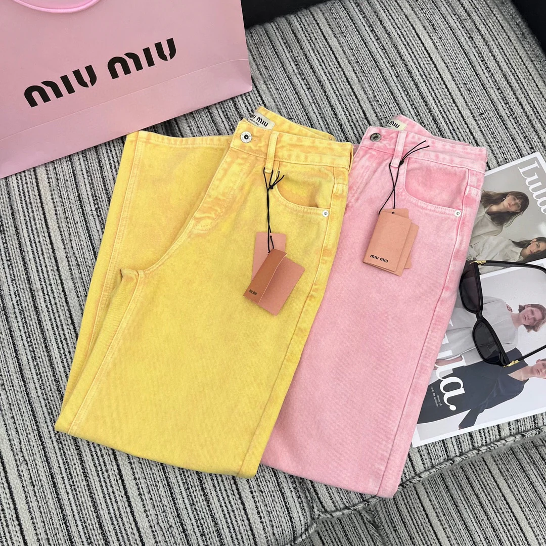 Miu Miu - 2404 - Коллекция весна/лето 2024 - Новые прямые джинсы Miu - Розовые