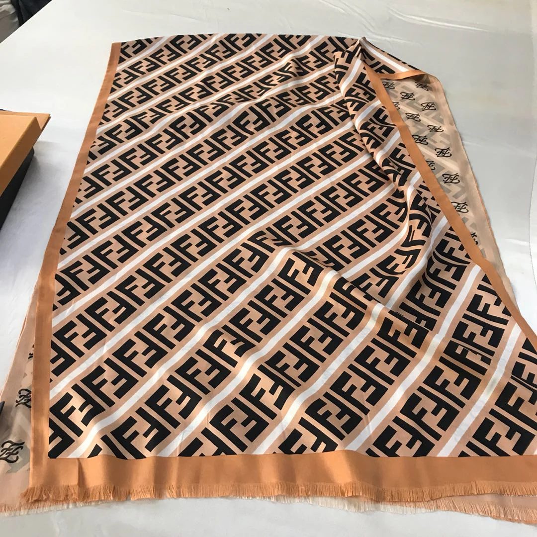 Длинный двуслойный шарф Fendi с бахромой - 70-195 см