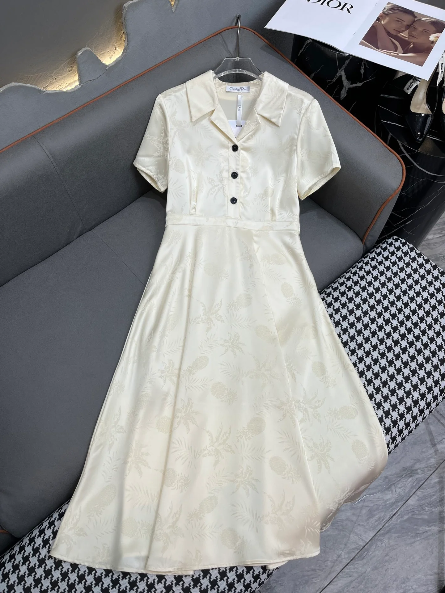 Летний комбинезон Dior 2403-24ss с отложным воротником - белый