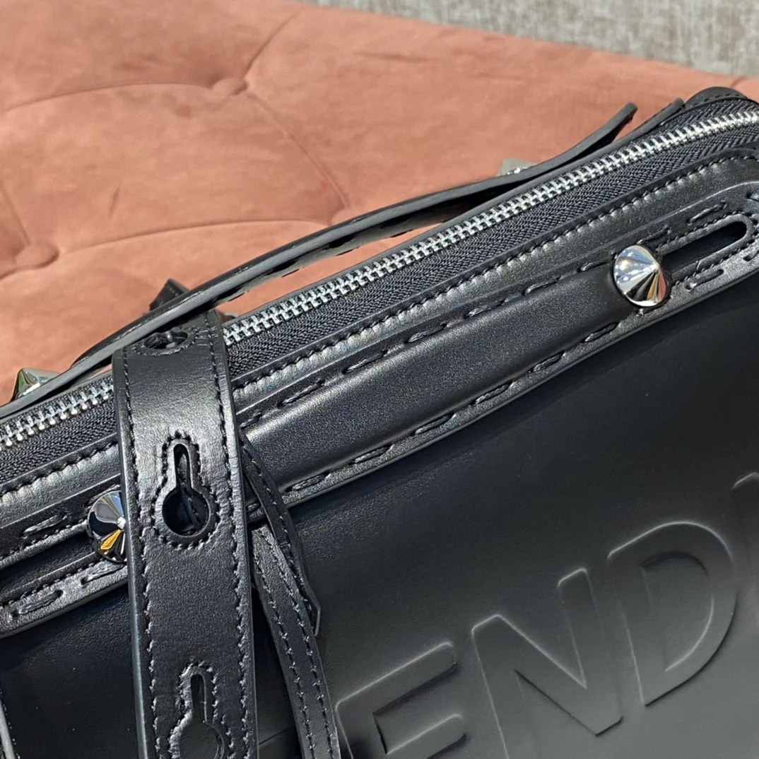 Сумка Fendi by the Way Boston - Черная - 1