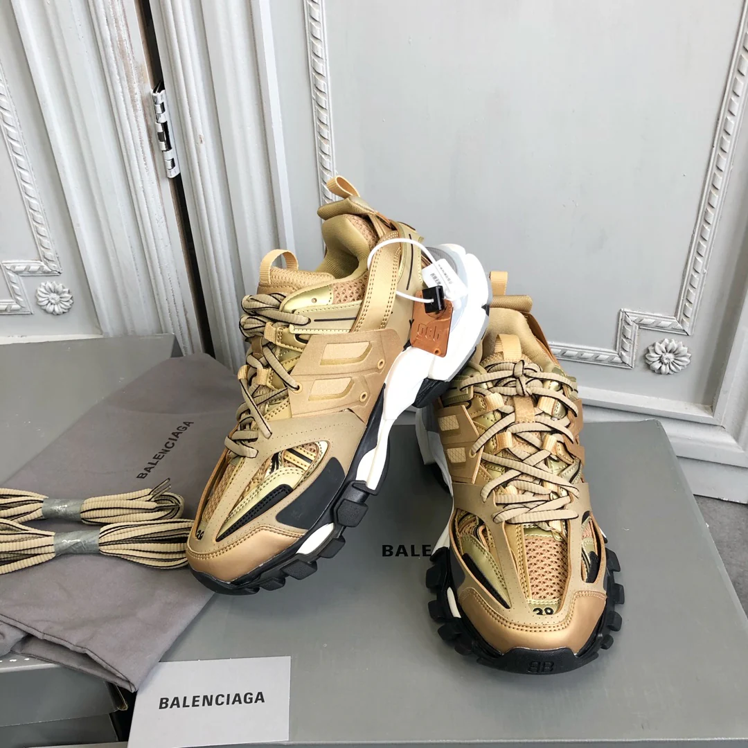 Кроссовки Balenciaga Track 3-0 Dad Shoes - Rainbow Series Gold Label Edition