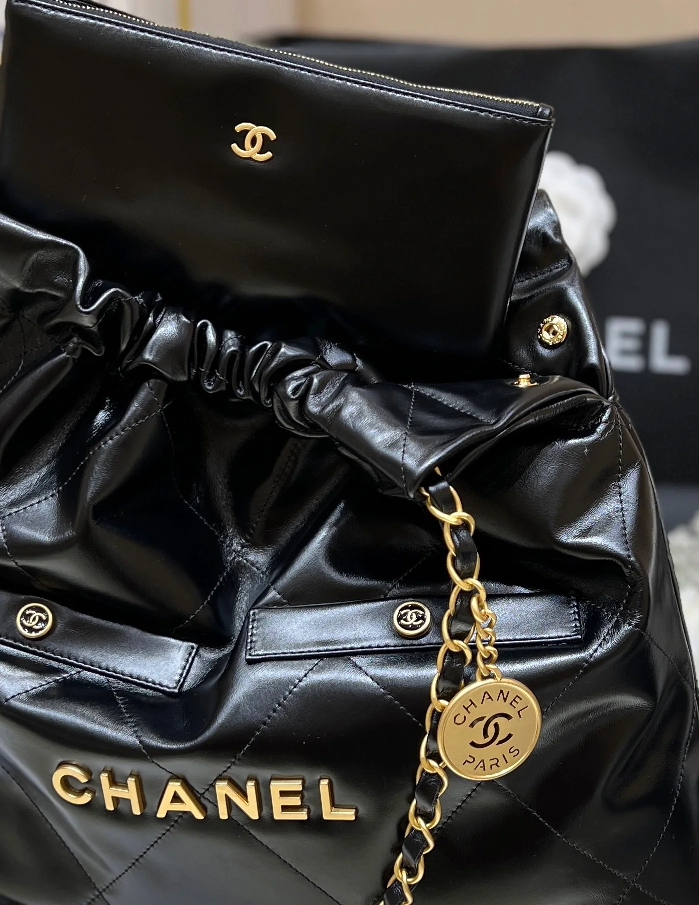 Мусорный мешок Chanel 22bag с двумя отделениями - черный