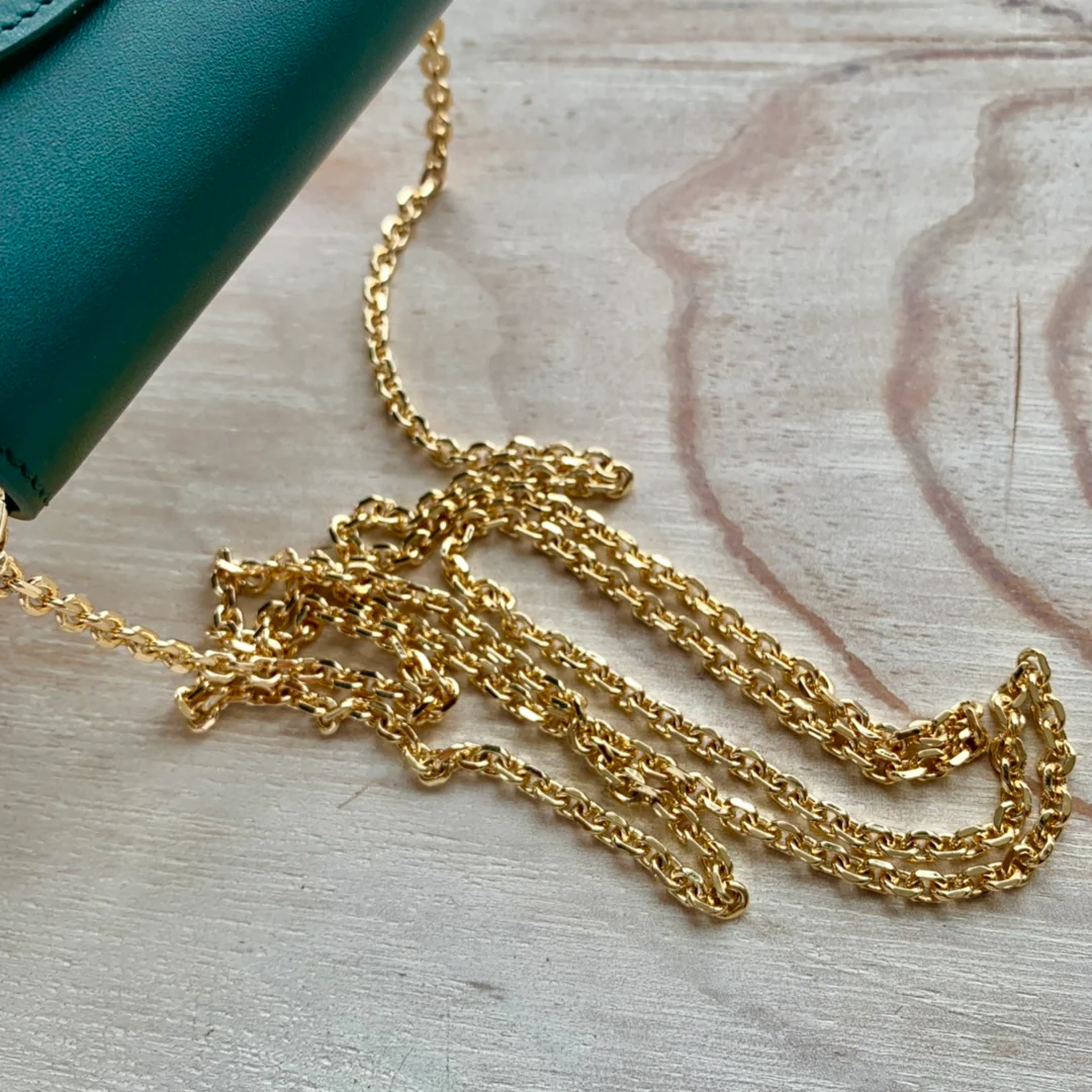 Celine - Держатель для карт на цепочке из глянцевой телячьей кожи - 3 шт.