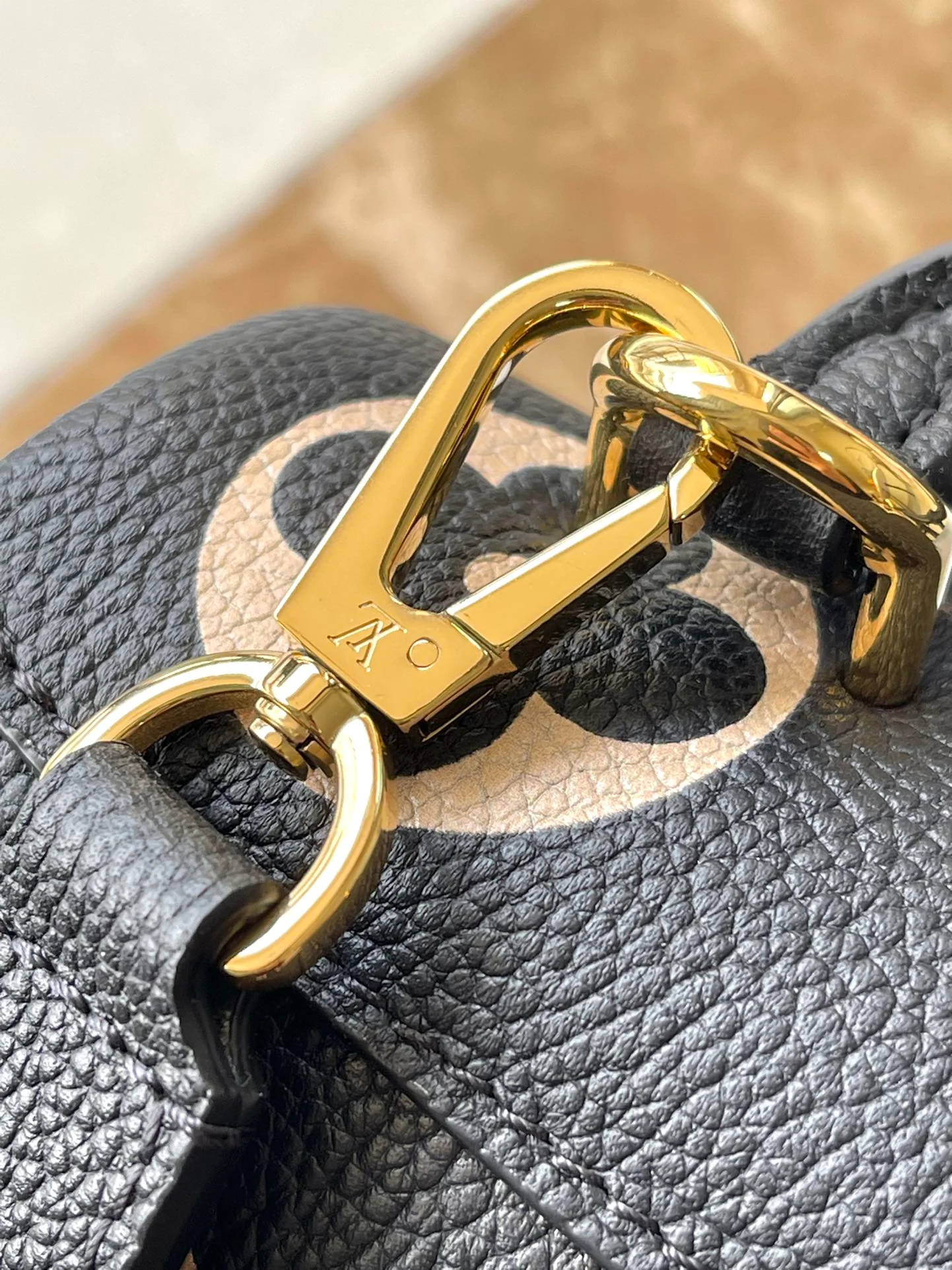 m45978-LV-madeleine-bb-handbag/crossbody bag-black printed