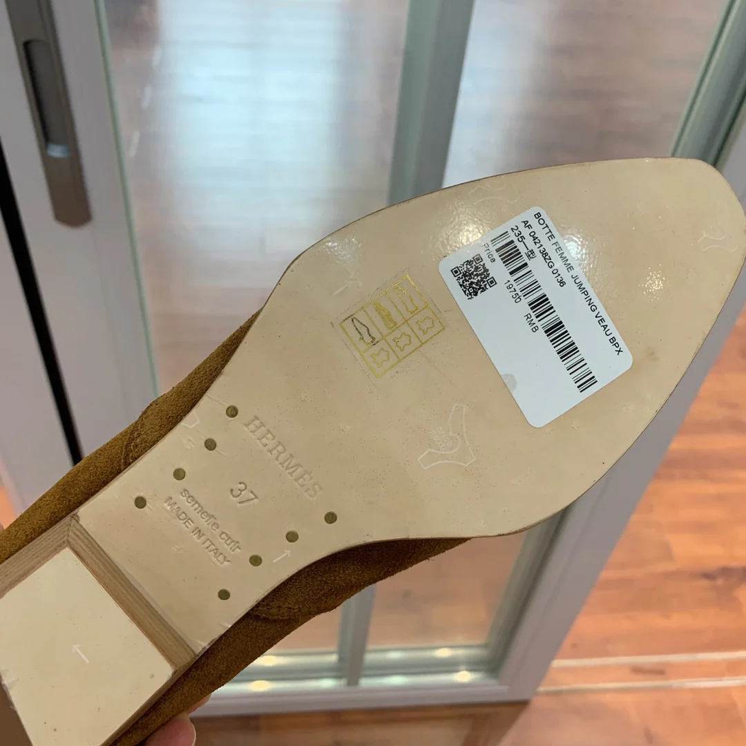 Новинка сезона осень/зима 2022 от Hermes - Вышитые высокие сапоги - 1