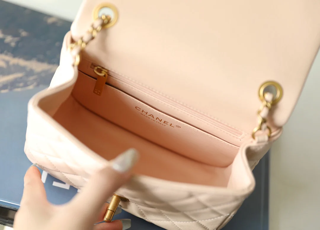 Chanel - Сумка-клатч Golden Globe Square Flap Bag - 18 см - Овечья кожа - 3