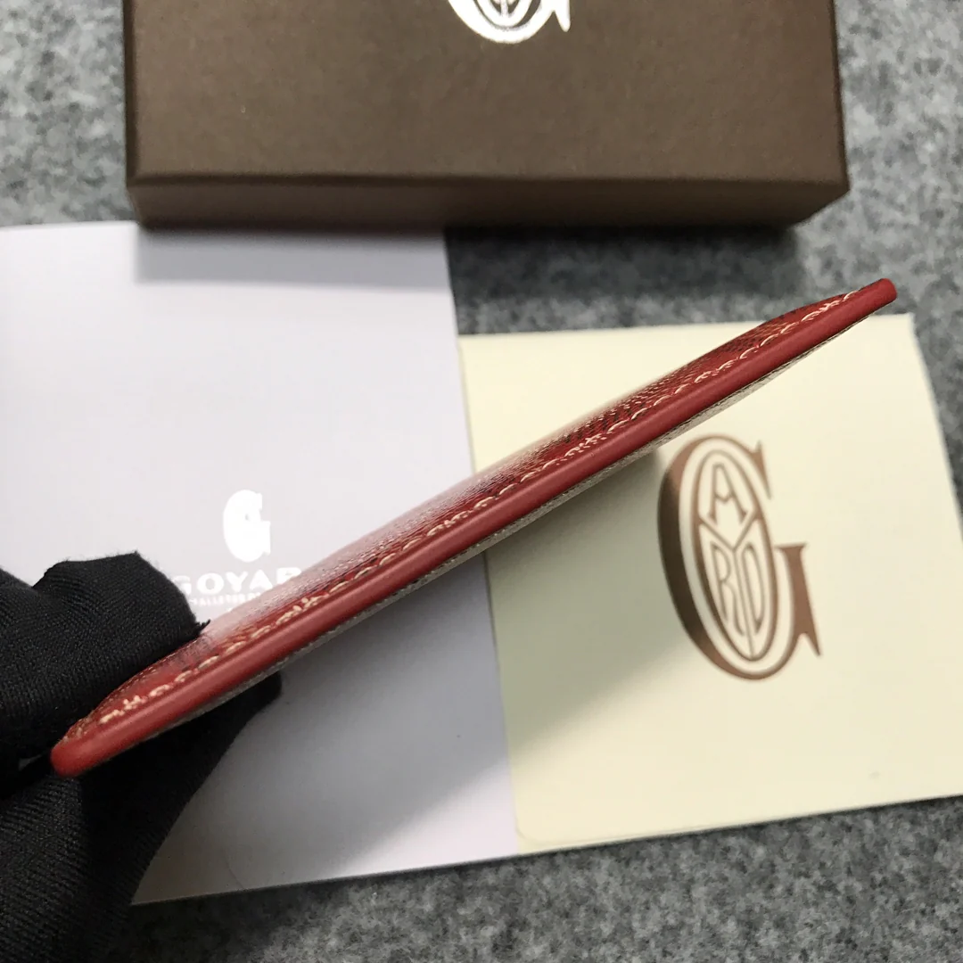 Визитница Goyard