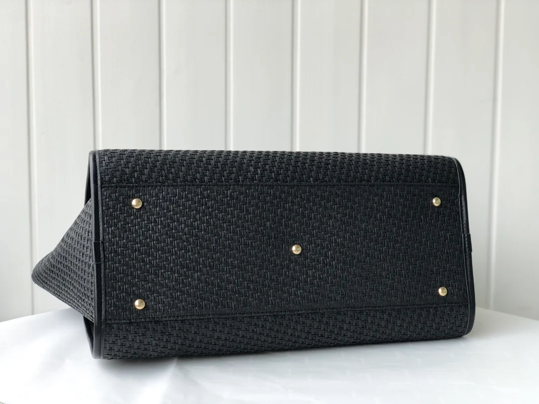 Соломенная пляжная сумка Chanel - Черная - Большая