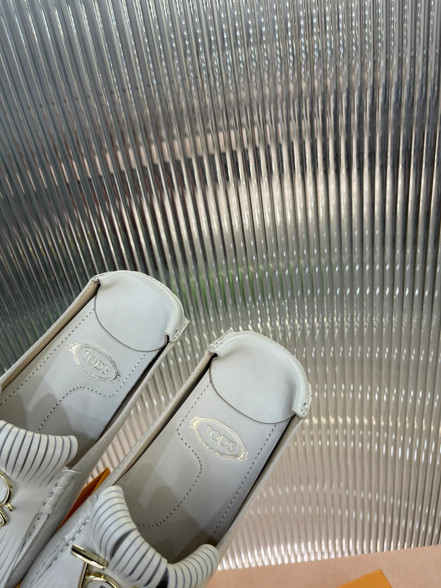 Tods - Двусторонние лоферы - Обувь без шнурков