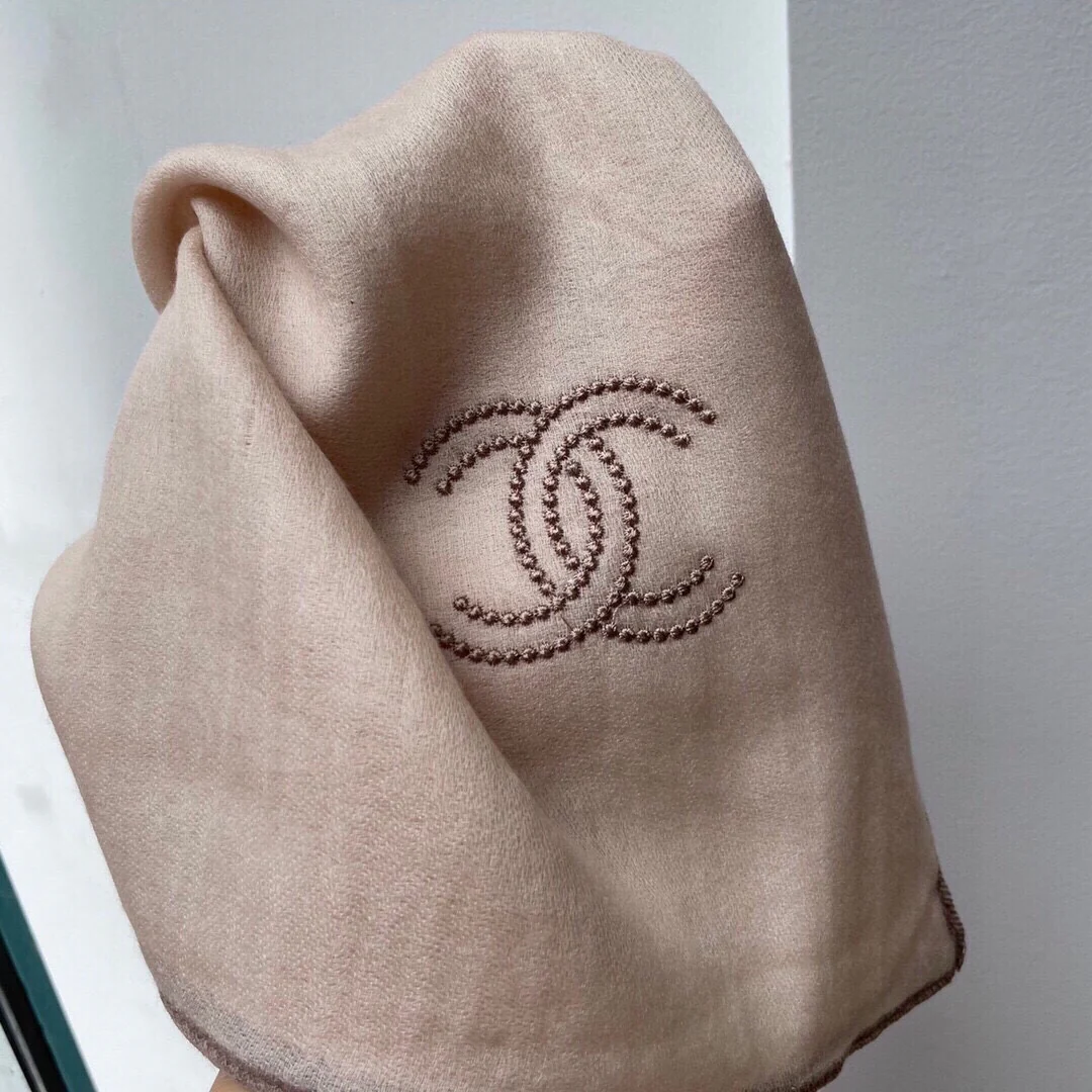 Кашемировый шарф Chanel - 105 см - 180 см