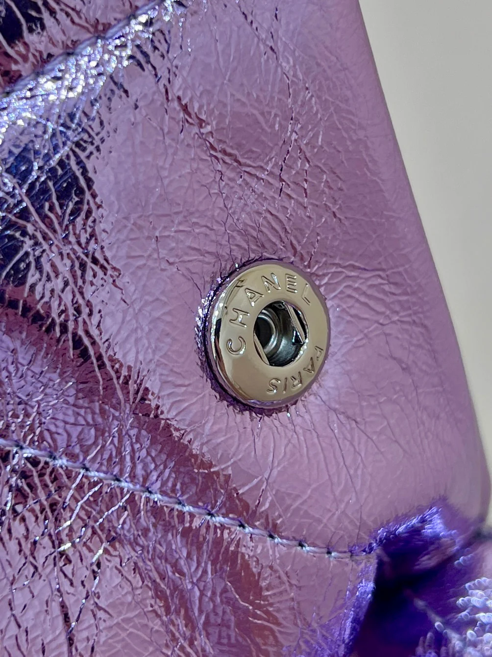 Сумка Chanel 25c 22 - металлизированная кожа - фиолетовая