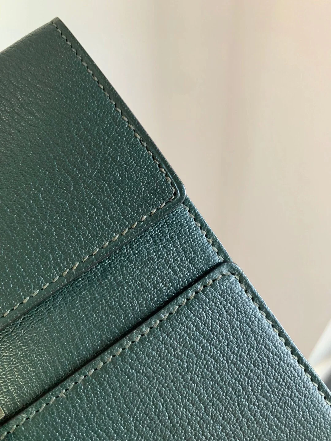 Hermes Cinhetic 24 Chevre - Сосново-зеленый - Светло-золотистая пряжка