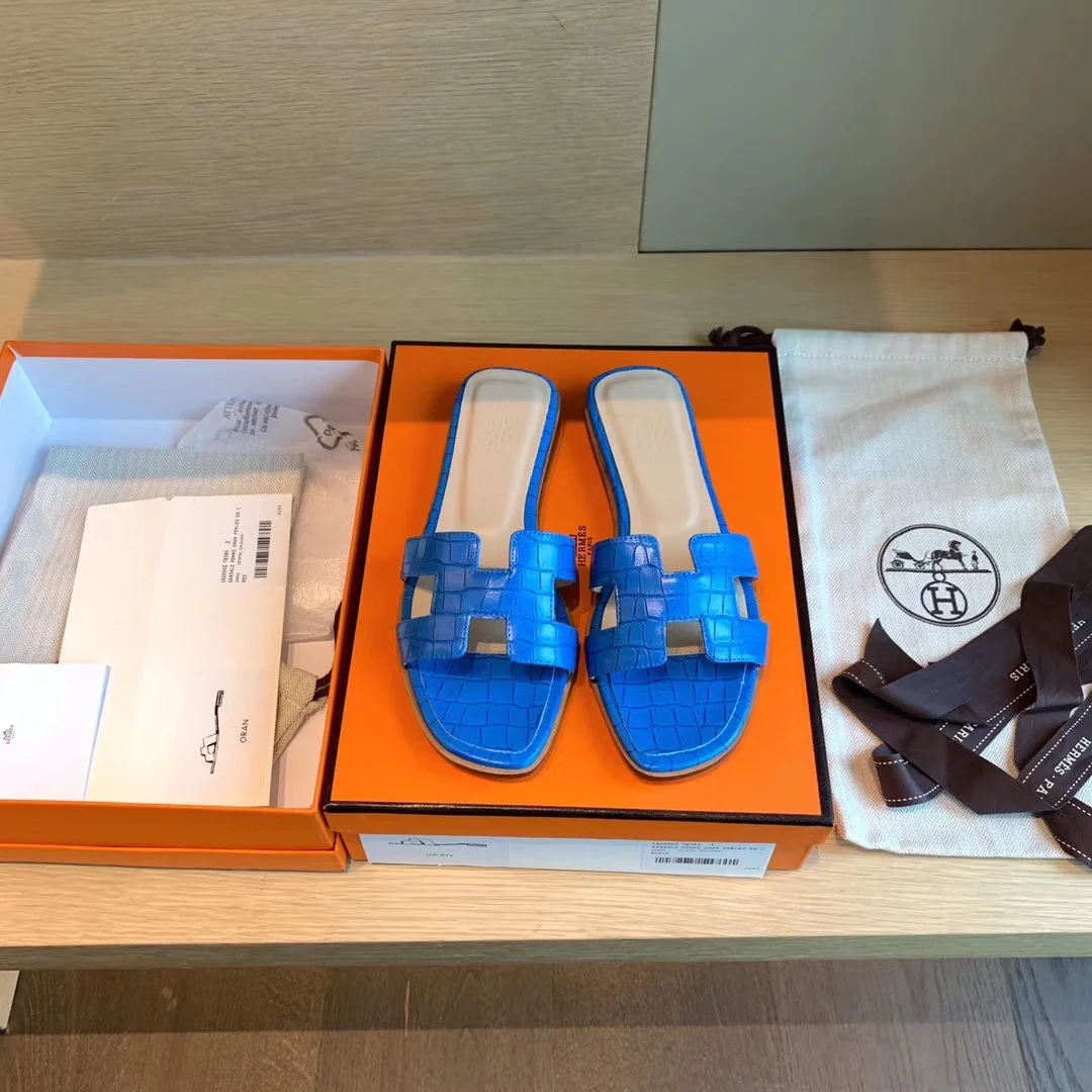 Сандалии Hermes на плоской подошве - узор 