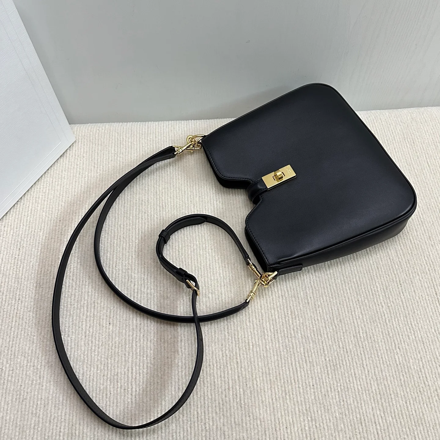 Селин Камиль 16, мягкая, маленькая, черная