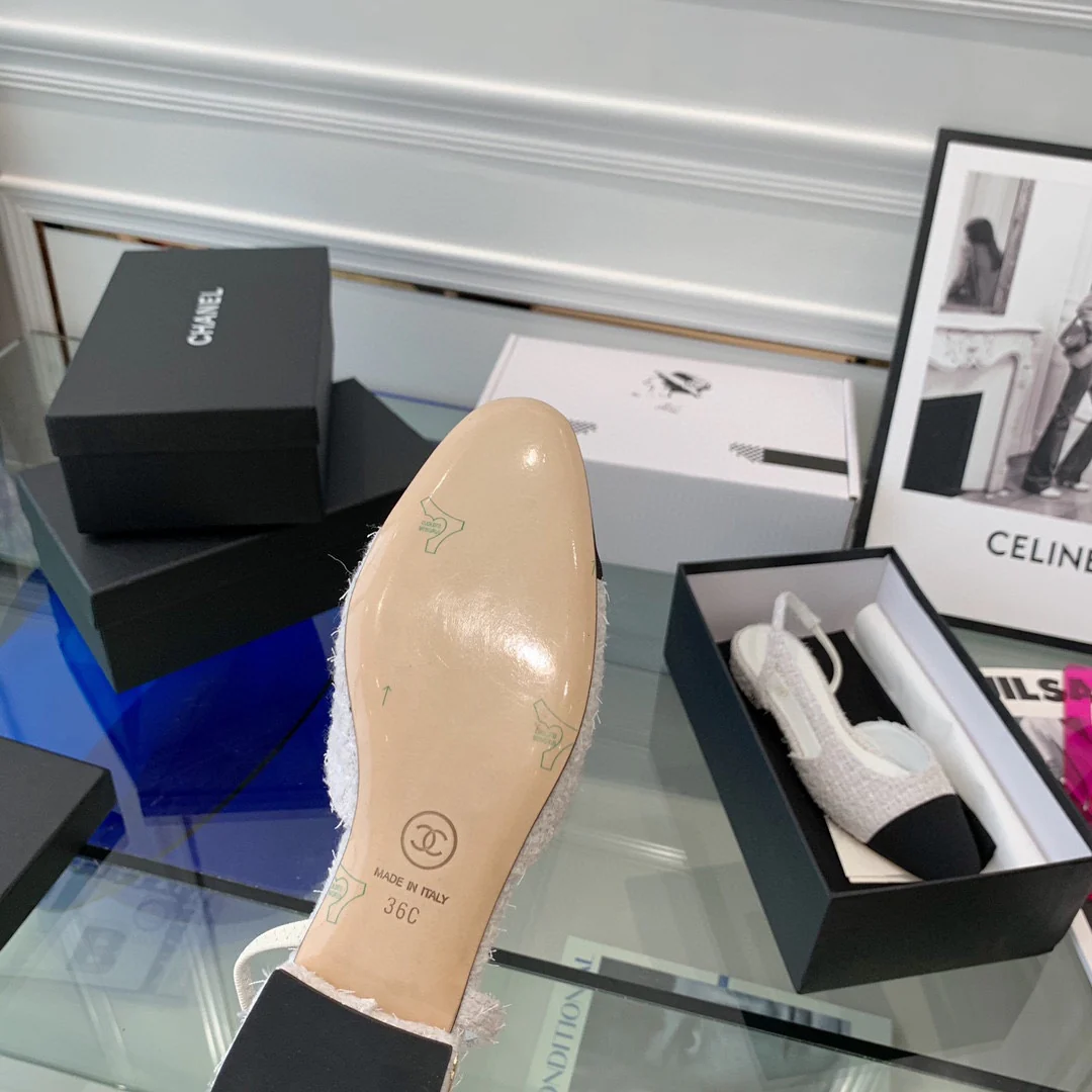 Классические сандалии Chanel - балетки - белые